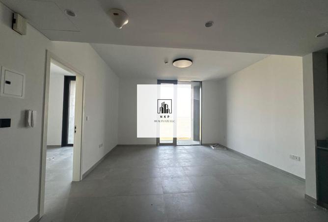 87466371 - Property Image 3