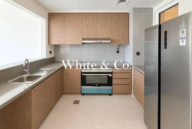 145066926 - Property Image 3