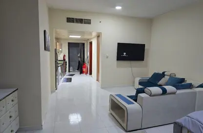 شقة - 1 حمام للايجار في برج فالكون 2 - أبراج فالكون - عجمان وسط المدينة - عجمان