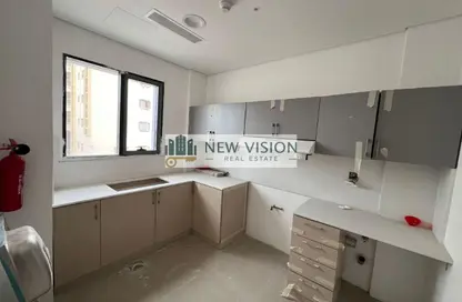 Apartment - 1 Bedroom - 2 Bathrooms for rent in Al Qulaya'ah - Al Sharq - Sharjah