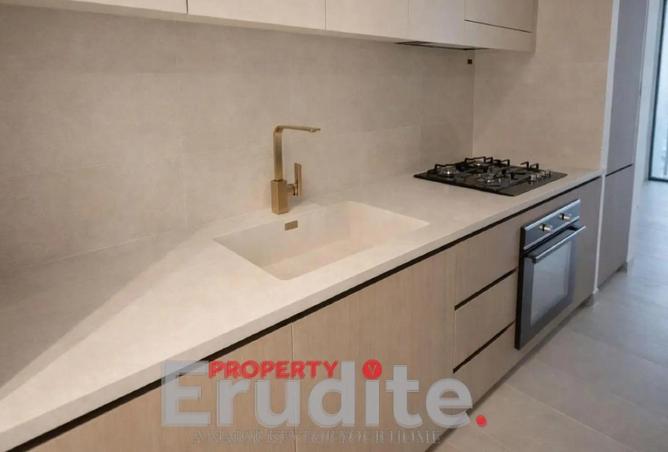 82353538 - Property Image 3