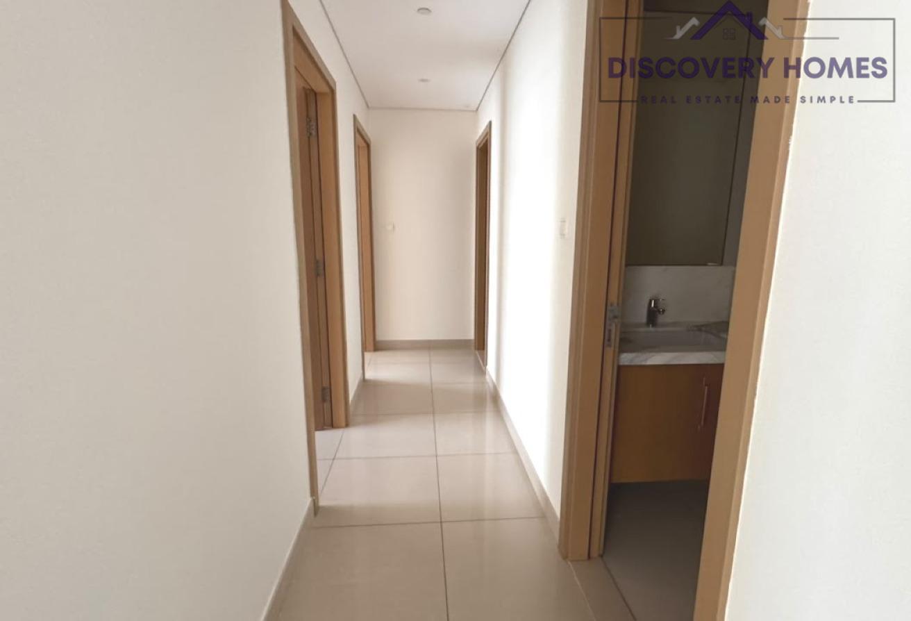 Vacant Unit | Park View | Private Balcony photo 15
