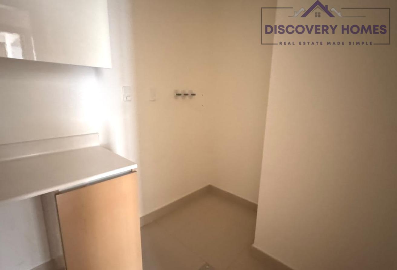 Vacant Unit | Park View | Private Balcony photo 23
