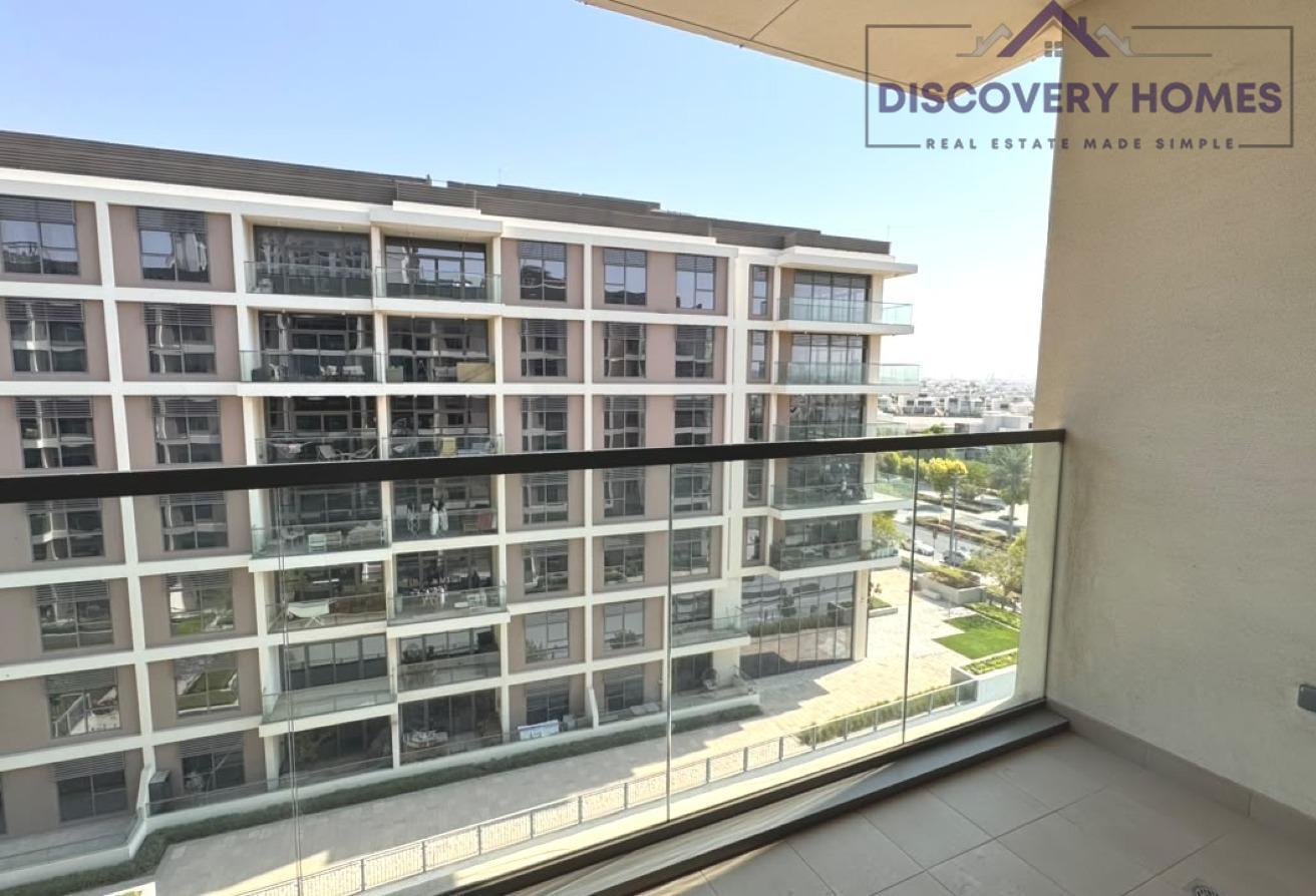 Vacant Unit | Park View | Private Balcony photo 10