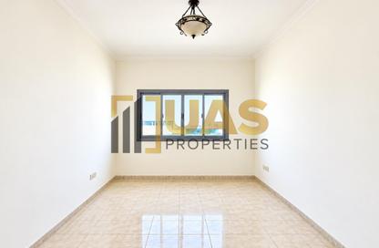 Apartment - 2 - 2 for rent in Style Building - Al Mankhool - Bur Dubai - Dubai