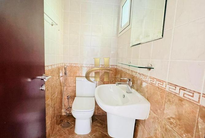 77394562 - Property Image 2