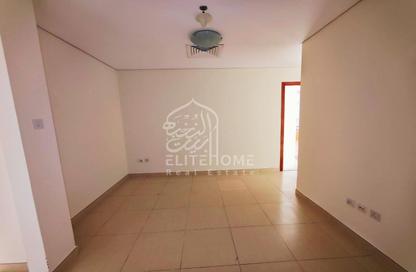 Apartment - 3 Bedrooms - 3 Bathrooms for sale in Al Khan Corniche - Al Khan - Sharjah Apartment - 3 Bedrooms - 3 Bathrooms for sale in Al Khan Corniche - Al Khan - Sharjah