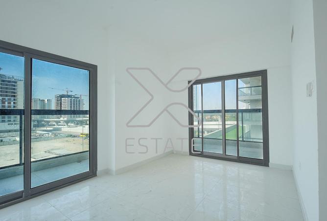 82808853 - Property Image 3