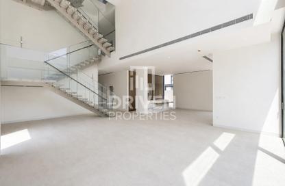 Villa - 5 Bedrooms - 7 Bathrooms for rent in Nad Al Sheba Gardens 2 - Nad Al Sheba Gardens - Nad Al Sheba 1 - Nad Al Sheba - Dubai Villa - 5 Bedrooms - 7 Bathrooms for rent in Nad Al Sheba Gardens 2 - Nad Al Sheba Gardens - Nad Al Sheba 1 - Nad Al Sheba - Dubai