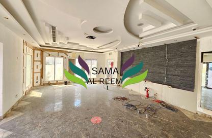 Villa - Studio - 5 for rent in Jumeirah 1 Villas - Jumeirah 1 - Jumeirah - Dubai