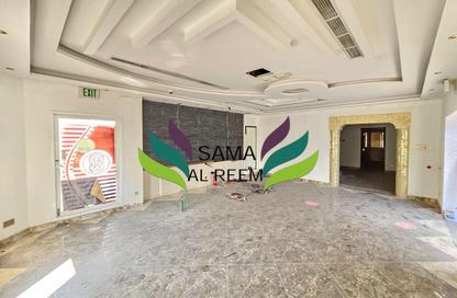 Villa - Studio - 5 for rent in Jumeirah 1 Villas - Jumeirah 1 - Jumeirah - Dubai