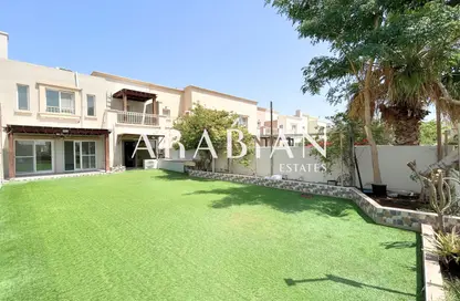 فيلا - 3 غرف نوم - 3 حمامات للبيع في الينابيع 14 - الينابيع - دبي
