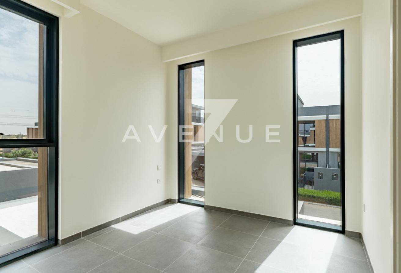 Landscaped | Moonstone I Internal Unit photo 29