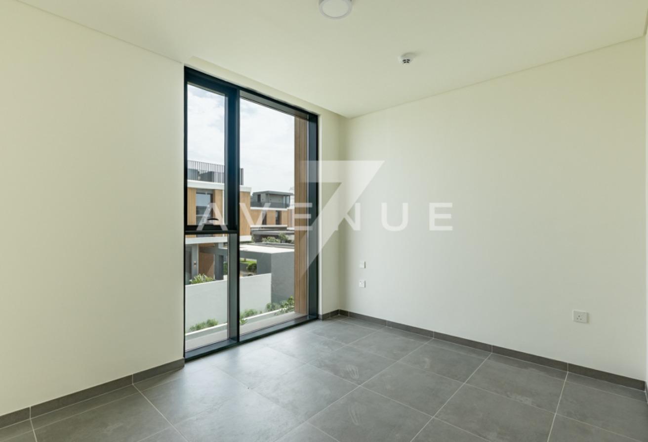 Landscaped | Moonstone I Internal Unit photo 18