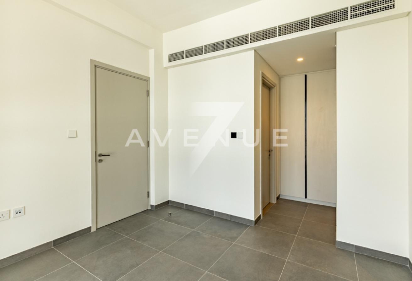 Landscaped | Moonstone I Internal Unit photo 17