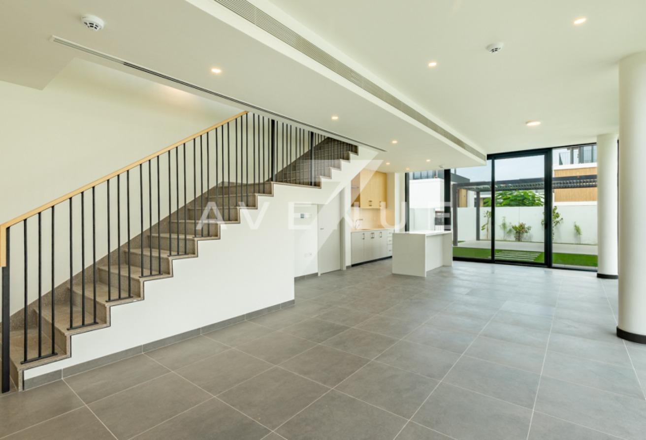 Landscaped | Moonstone I Internal Unit photo 6