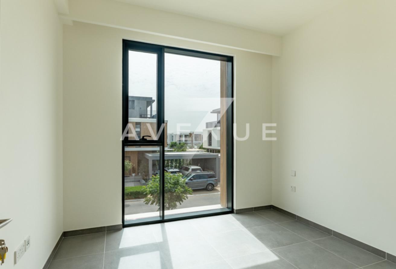 Landscaped | Moonstone I Internal Unit photo 23