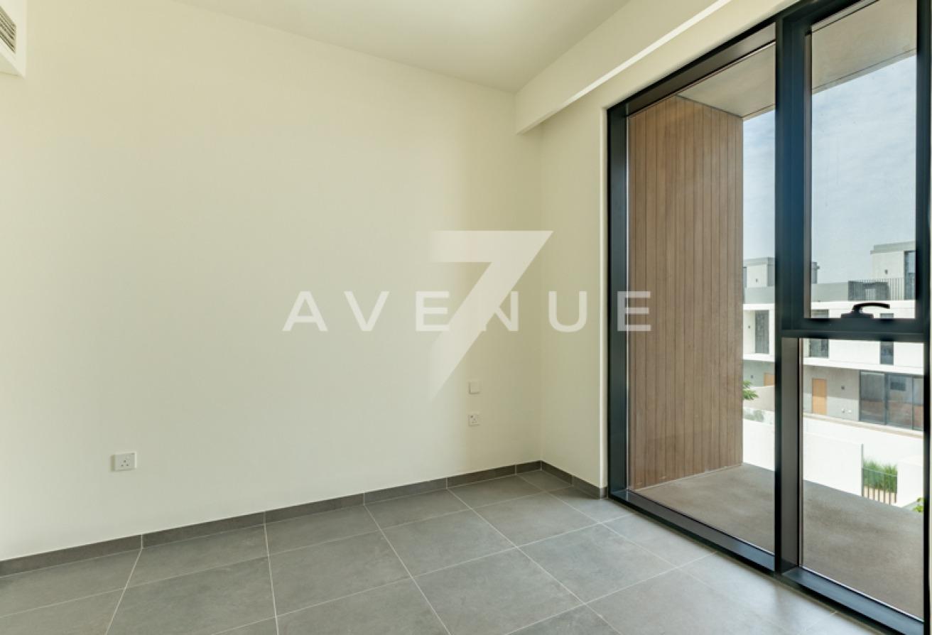 Landscaped | Moonstone I Internal Unit photo 16