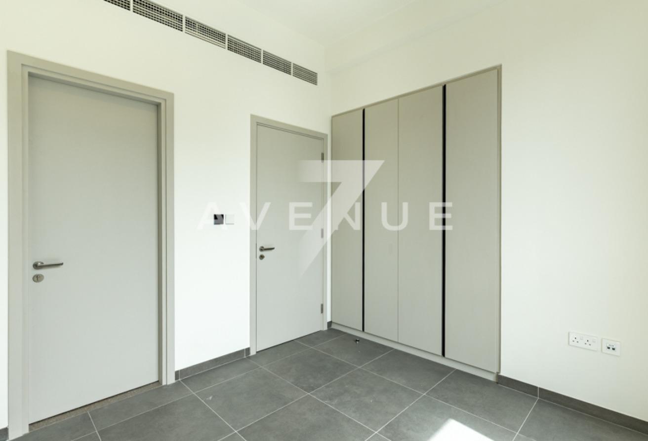 Landscaped | Moonstone I Internal Unit photo 9