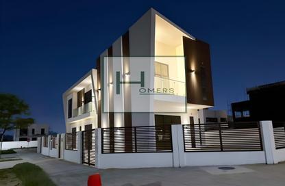 Villa - 5 - 7+ for sale in Fay Alreeman - Al Shamkha - Abu Dhabi