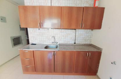 Apartment - Studio - 1 Bathroom for rent in Fire Station Road - Muwaileh - Sharjah