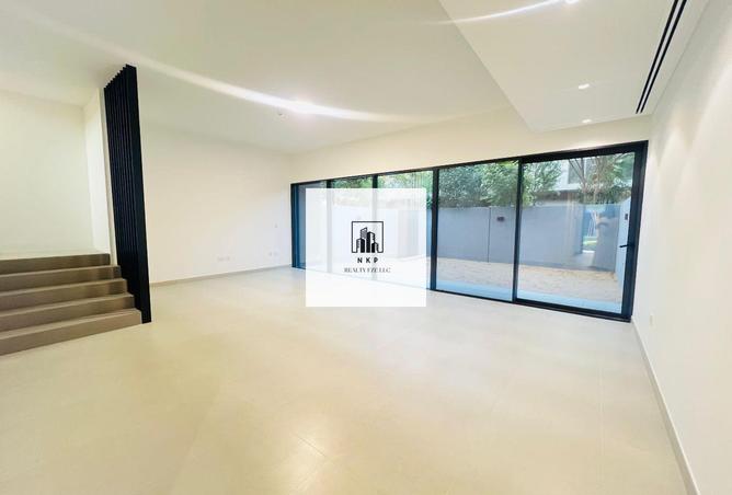 69902840 - Property Main Image