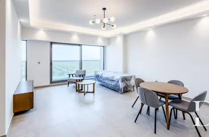 Apartment - 1 Bedroom - 2 Bathrooms for rent in Orra The Embankment - Jumeirah Lake Towers - Dubai