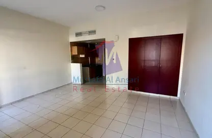 Apartment - 1 Bathroom for rent in Building S05 - Spain Cluster - International City - Dubai