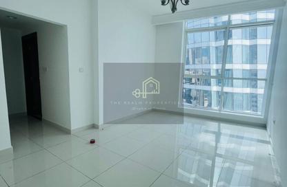Apartment - 3 Bedrooms - 3 Bathrooms for rent in Majestic Tower - Al Abraj street - Business Bay - Dubai