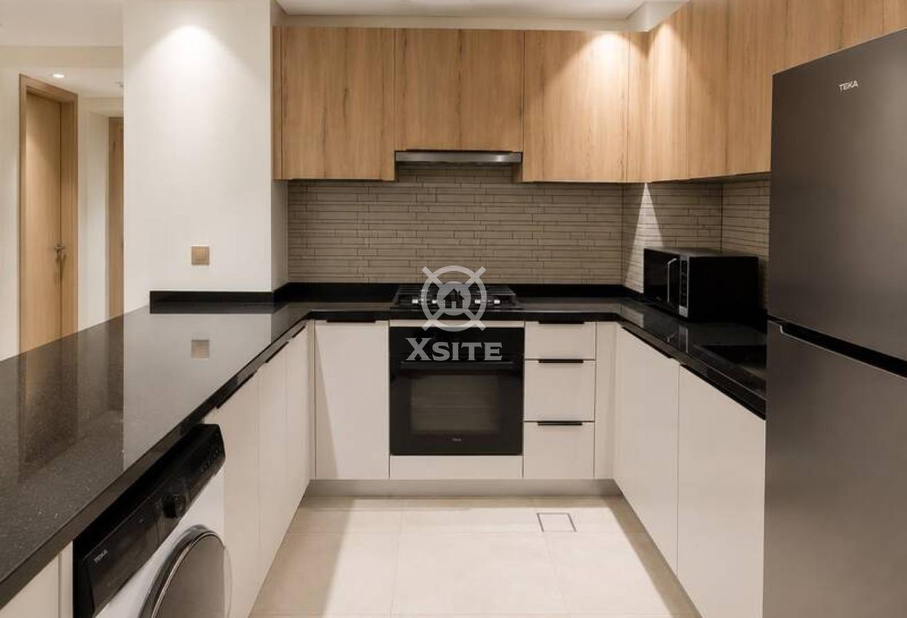 Lavish 1 BR | Fully Furnished | Pool View photo 5