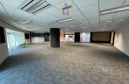 Full Floor - Studio - 3 for rent in Park Place Tower - Sheikh Zayed Road - Dubai