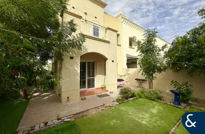 فيلا - 2 غرف نوم - 3 حمامات للايجار في الينابيع 2 - الينابيع - دبي