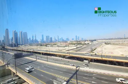 مكتب - استوديو - 1 حمام للايجار في برج كريستال - الخليج التجاري - دبي