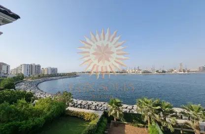 Villa - 3 Bedrooms - 4 Bathrooms for rent in Sur La Mer 2 - Sur La Mer - Jumeirah 1 - Jumeirah - Dubai
