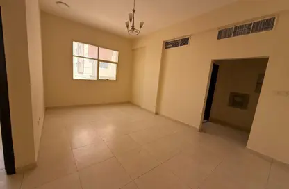 Apartment - 2 Bedrooms - 2 Bathrooms for rent in Al Jurf 2 - Al Jurf - Ajman Downtown - Ajman