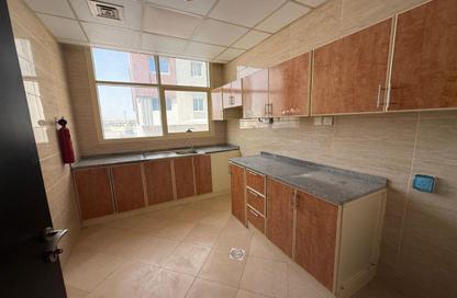Apartment - 2 Bedrooms - 2 Bathrooms for rent in Al Jurf 2 - Al Jurf - Ajman Downtown - Ajman