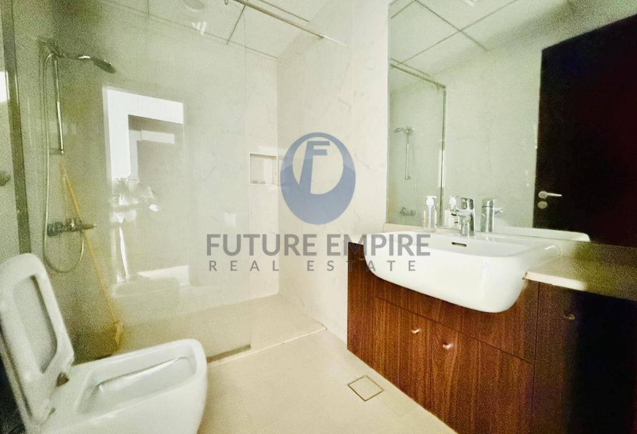Modern & Spacious 2 BHK Apartment | Prime Location photo 10