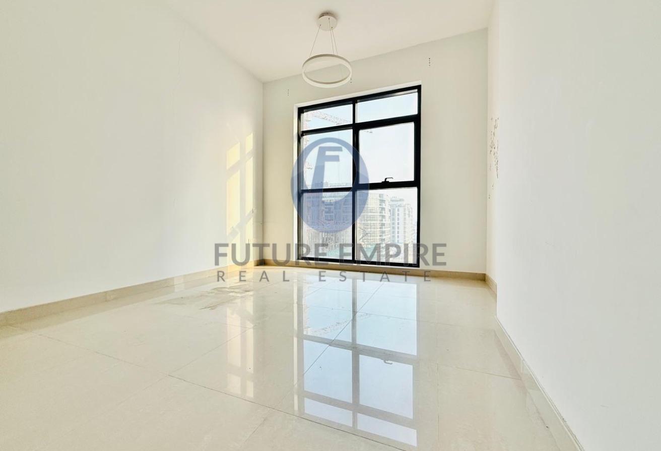 Modern & Spacious 2 BHK Apartment | Prime Location photo 8