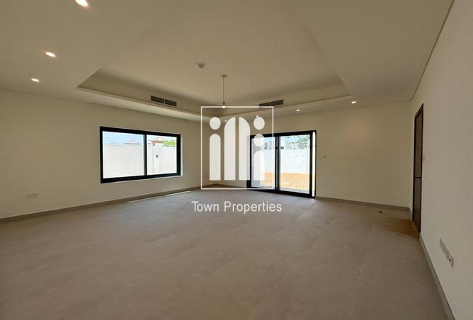 Great Price | First Resident | 6BR+M&Driver Villa — photo 3