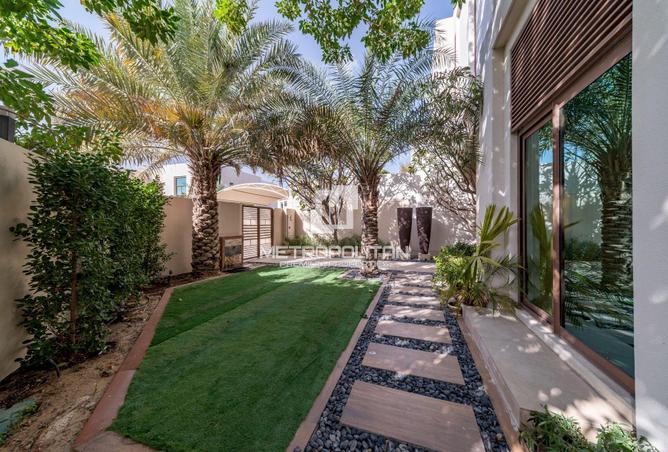 97811467 - Property Image 3