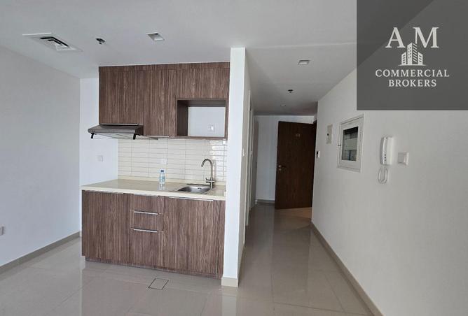 93998474 - Property Image 3