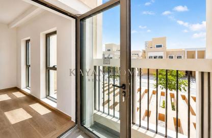 Townhouse - 4 - 3 for rent in Malta - Damac Lagoons - Dubai
