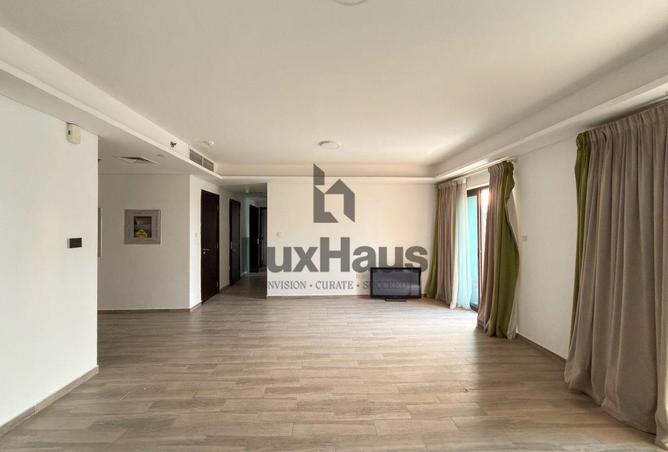 75026893 - Property Image 3