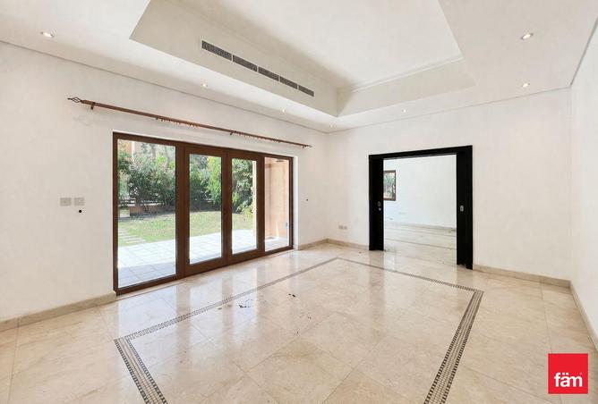 68676415 - Property Image 3
