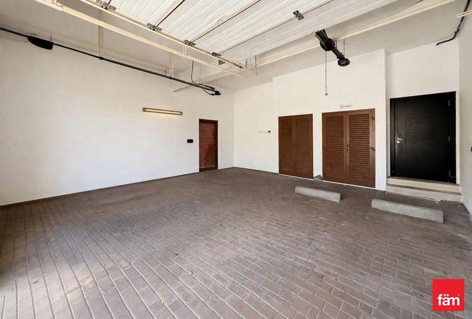 68676415 - صورة العقار 3