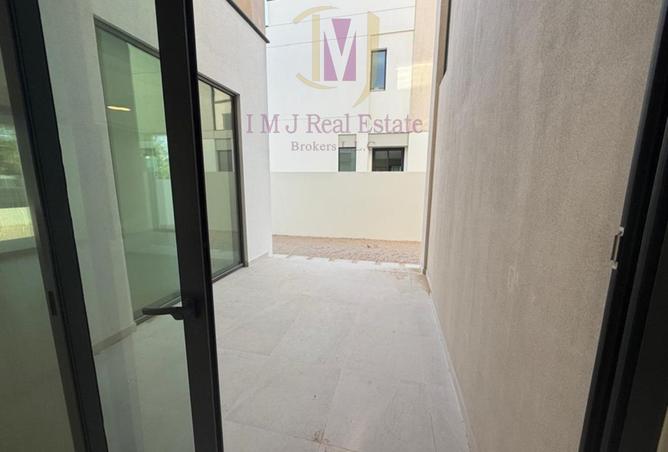 68682977 - صورة العقار 2