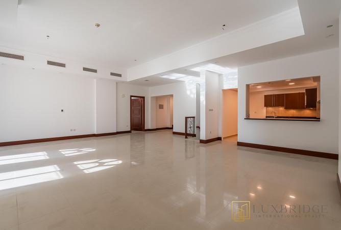 122438459 - Property Image 3
