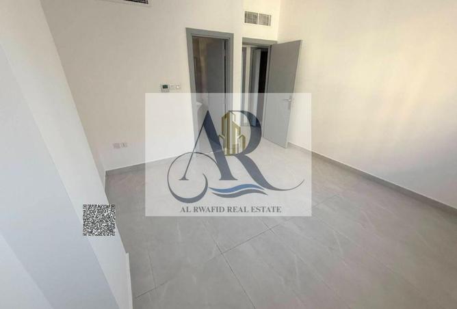 103718683 - Property Image 2