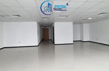 Office Space - Studio - 1 Bathroom for rent in XL Tower - Business Bay - Dubai