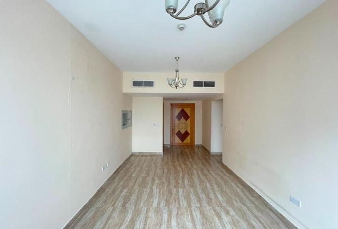 127496413 - Property Image 2